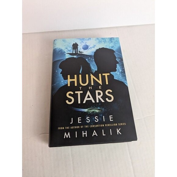 Source Unknown Other - Bookish Box Hunt the Stars by Jessie Mihalik